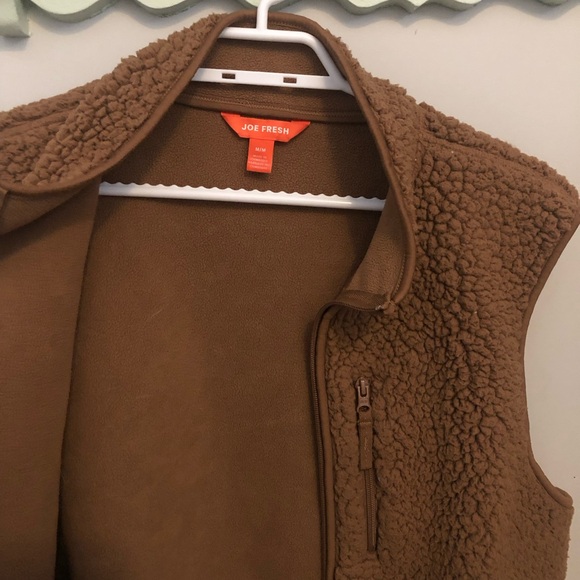 Sherpa Vest - Picture 4 of 6